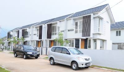 Rumah dua lantai sudah dihuni