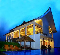 Rumah Budaya Fadli Zon Resmikan Patung Tan Malaka