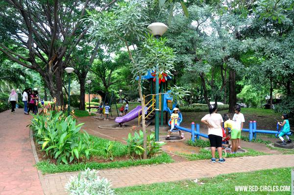 taman-jogging-tempat-bermain-anak Taman untuk ruang bermain anak