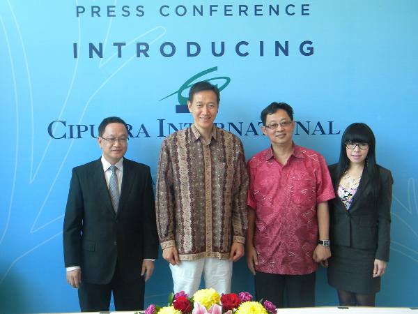 Acara peluncuran Ciputra International