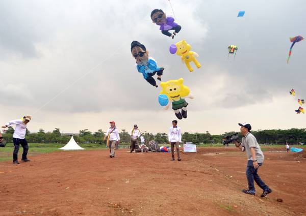 Jakarta International Kite Festival 2014