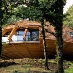 Rumah Unik Bulat dan Memutar13