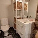 Villa Unik terbuat dari ukiran kayu dengan fasilitas modern 16