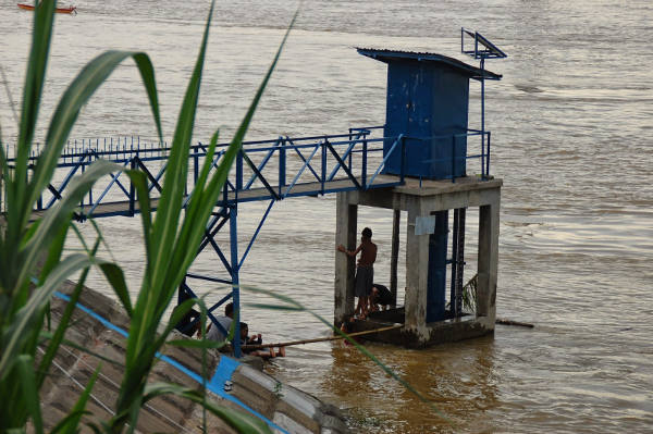 Pos Duga Air Ciliwung Ilustrasi : Pos duga air