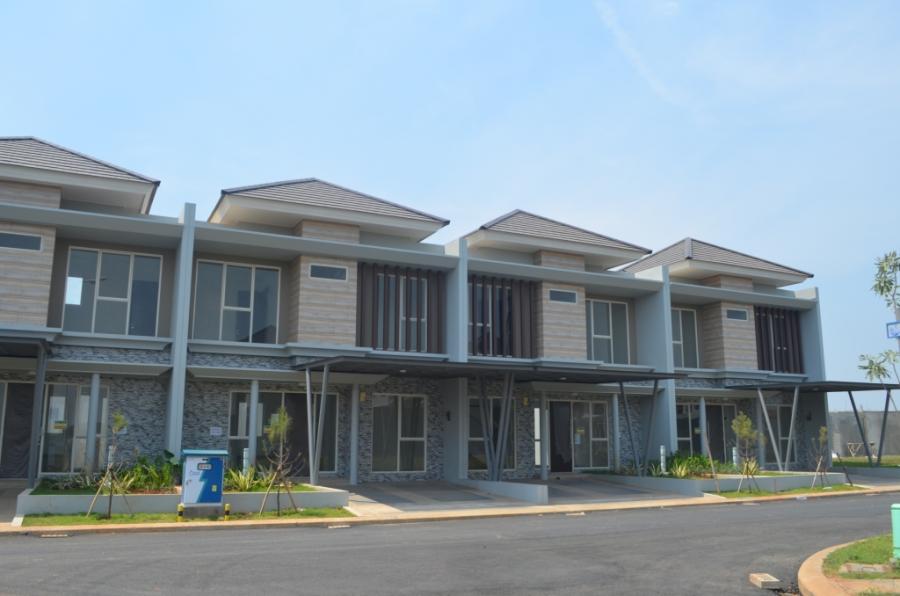 Rumah yang dikembangkan di kawasan River Garden
