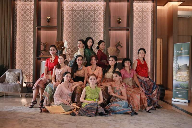 virtual-charity-fashion-show-wastra-sikka