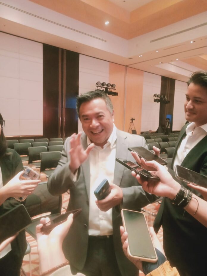 WhatsApp Image 2025-10-29 at 16.39.17